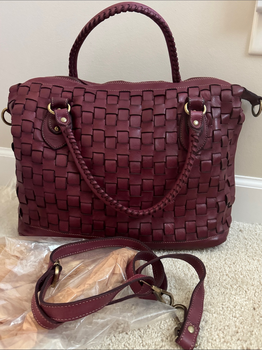 Sundance Burgundy Woven Leather Shoulder Bag - Italy